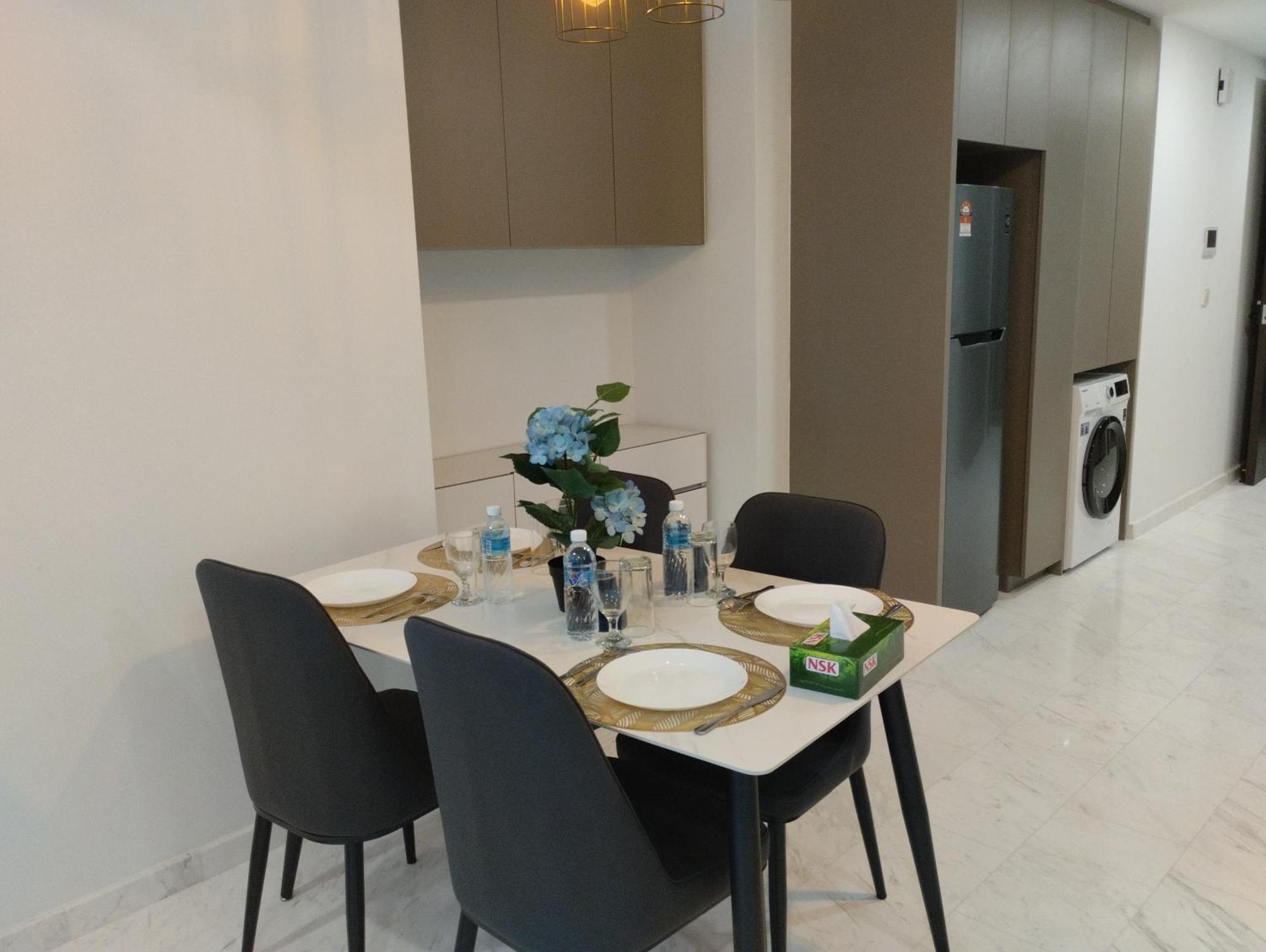 Eaton Residences Klcc By Leo Homestay Kuala Lumpur Exteriör bild
